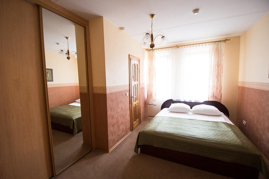 Sveciu Namai Linges Hotel Nemėžis Екстериор снимка