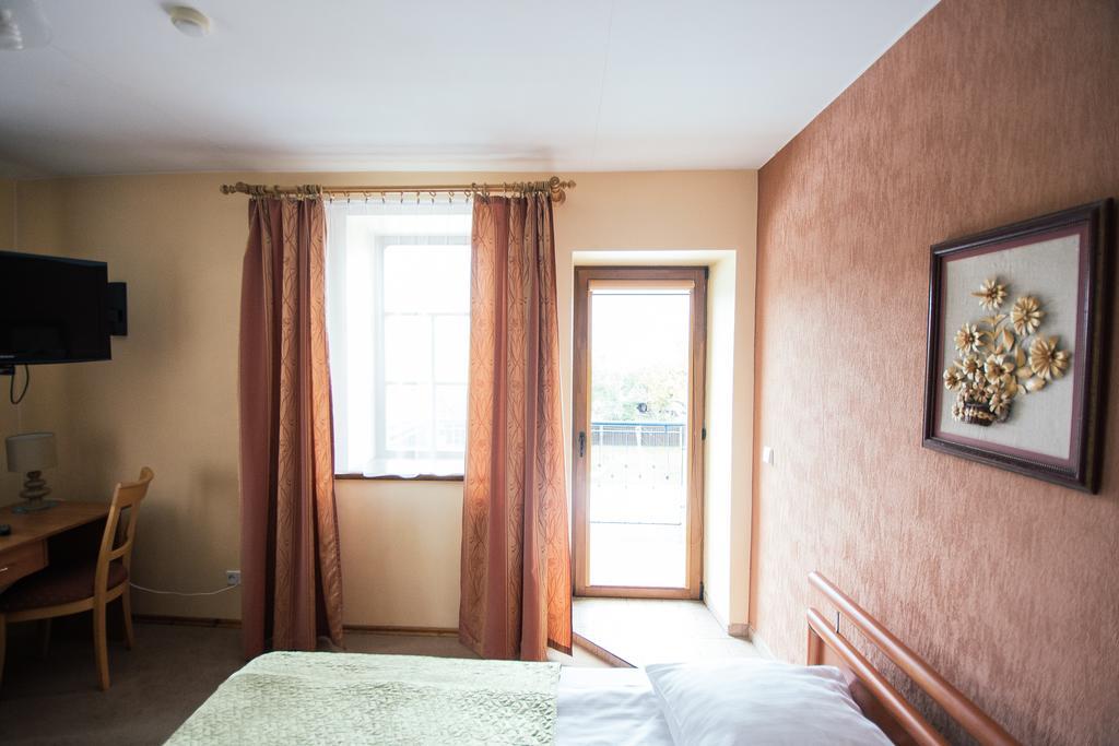 Sveciu Namai Linges Hotel Nemėžis Екстериор снимка