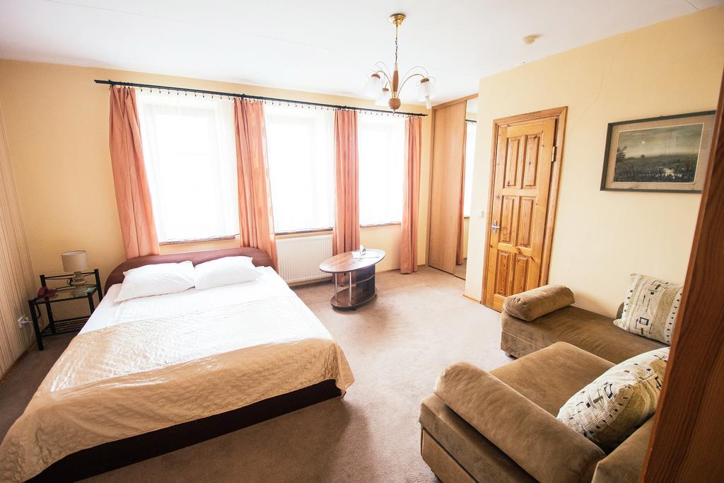 Sveciu Namai Linges Hotel Nemėžis Екстериор снимка